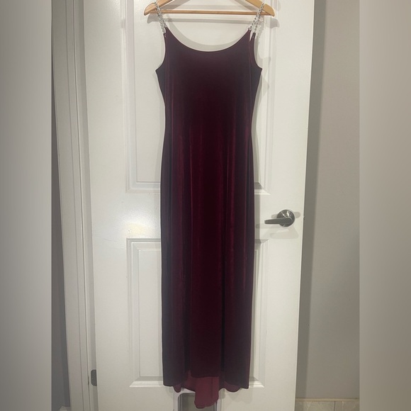 Red floor length velour dress M Studio Vintage Size S M - Picture 2 of 15